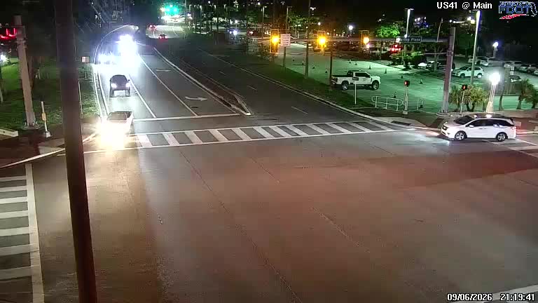 SA US41 @ Main St