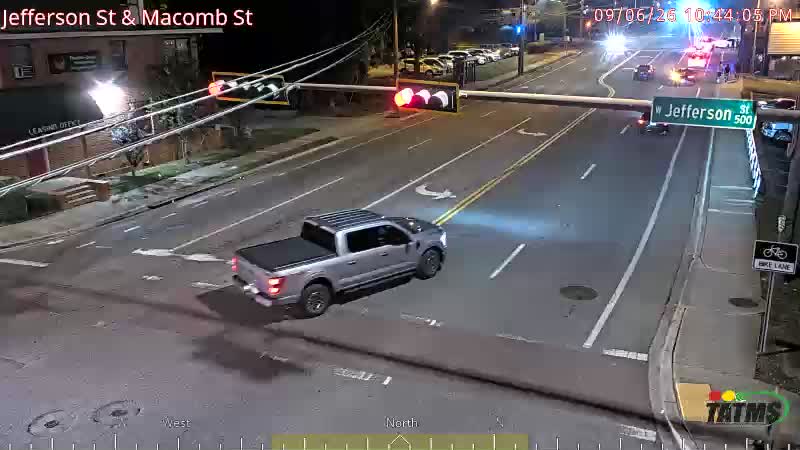 Jefferson St & Macomb St