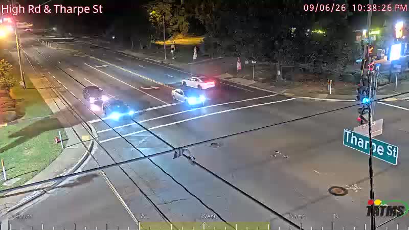 High Rd & Tharpe St