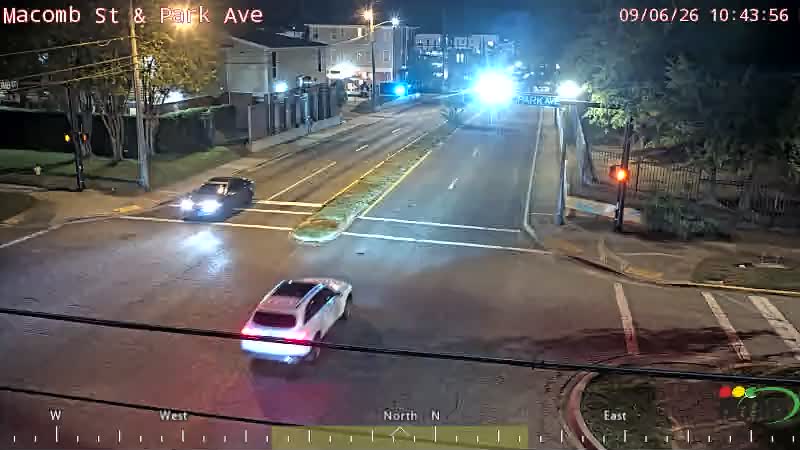 Macomb St & Park Ave
