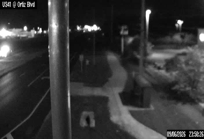 SA US41 @ Ortiz Blvd/Talon Bay Dr 1016/857