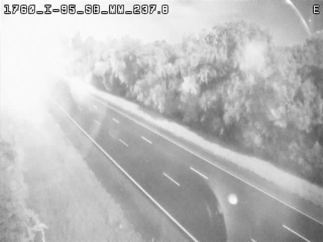 Photo from camera: I-95 @ MM 237.8 SB