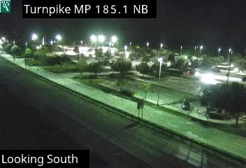 Tpke MM 185.1 NB at Ft Drum Service Plaza