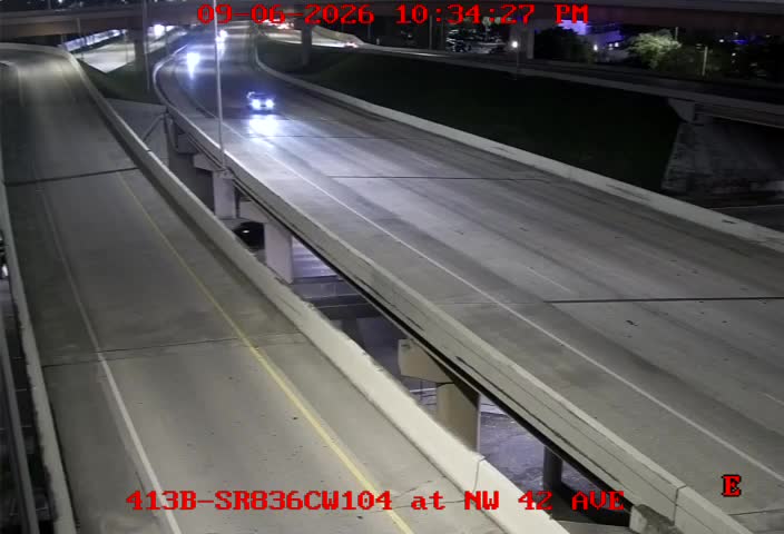 413A-836CW104 at NW 42 Ave